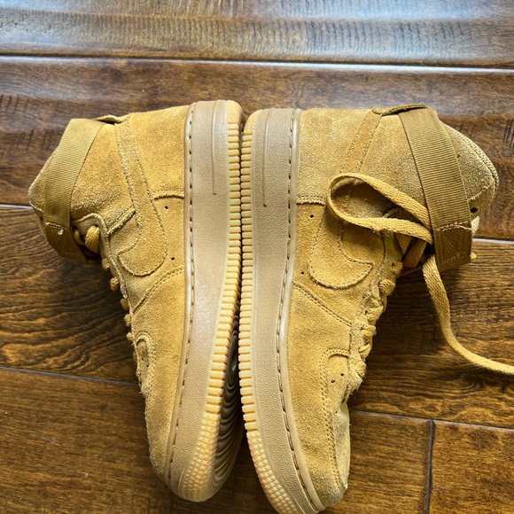 Nike Air Force 1 One High GS Wheat Flax Brown Suede 5Y = 6.5 Women's - Picture 4 of 14